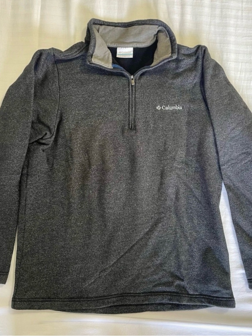 Columbia Men’s Dark Gray Half-Zip Pullover